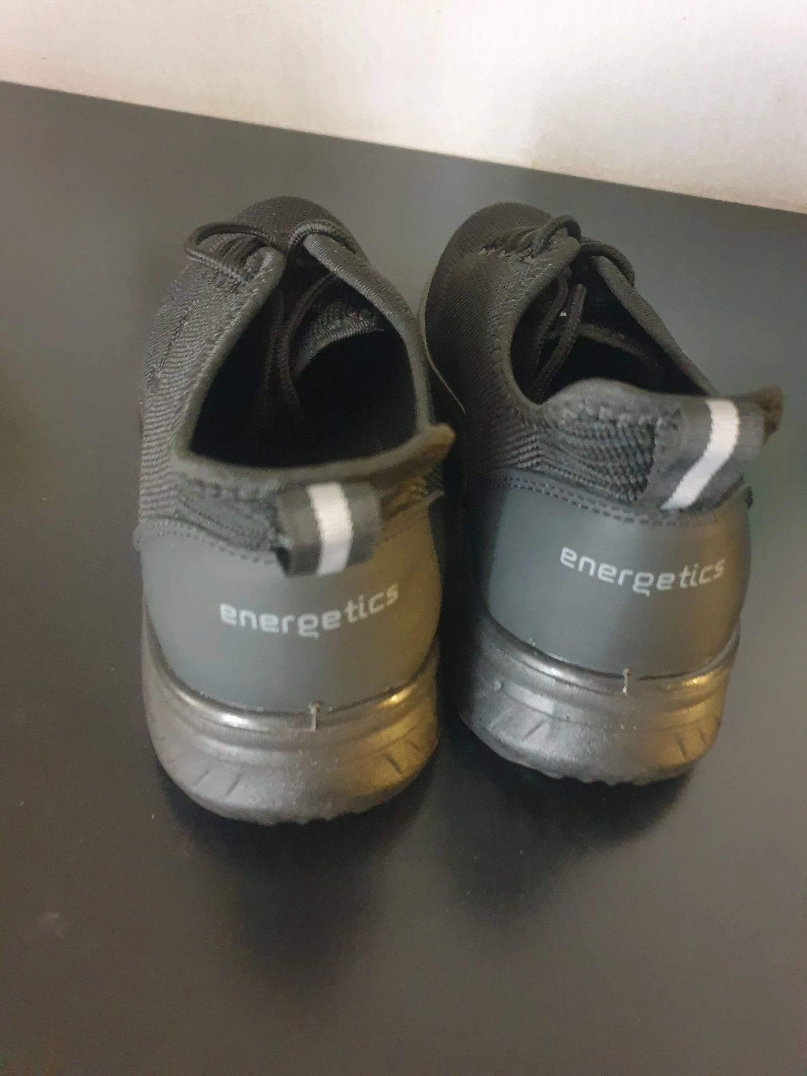 Lote de 2 pares de zapatillas – photo 2